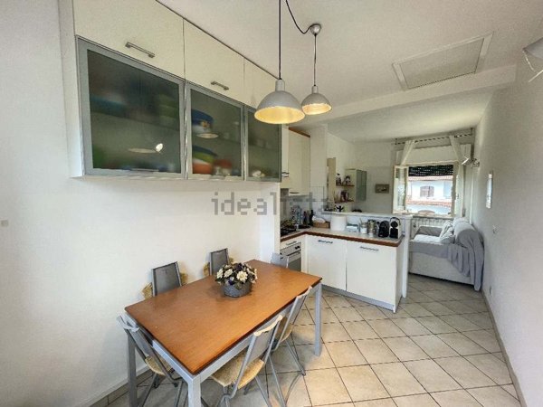 appartamento in vendita a Pietrasanta in zona Motrone