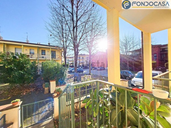 casa indipendente in vendita a Pietrasanta in zona Vallecchia