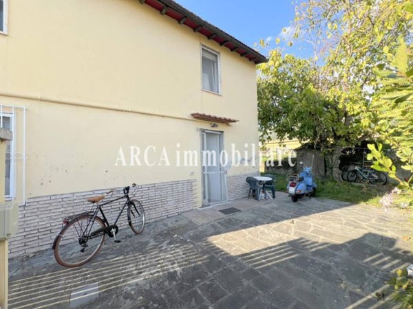 casa indipendente in vendita a Pietrasanta