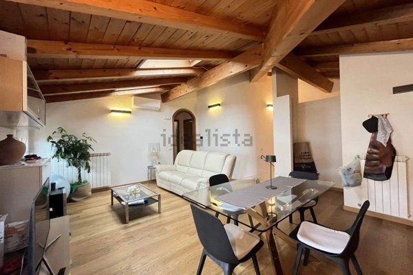 appartamento in vendita a Pietrasanta in zona Vignone