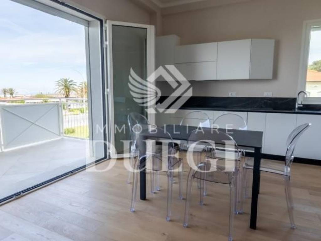 appartamento in vendita a Pietrasanta in zona Focette