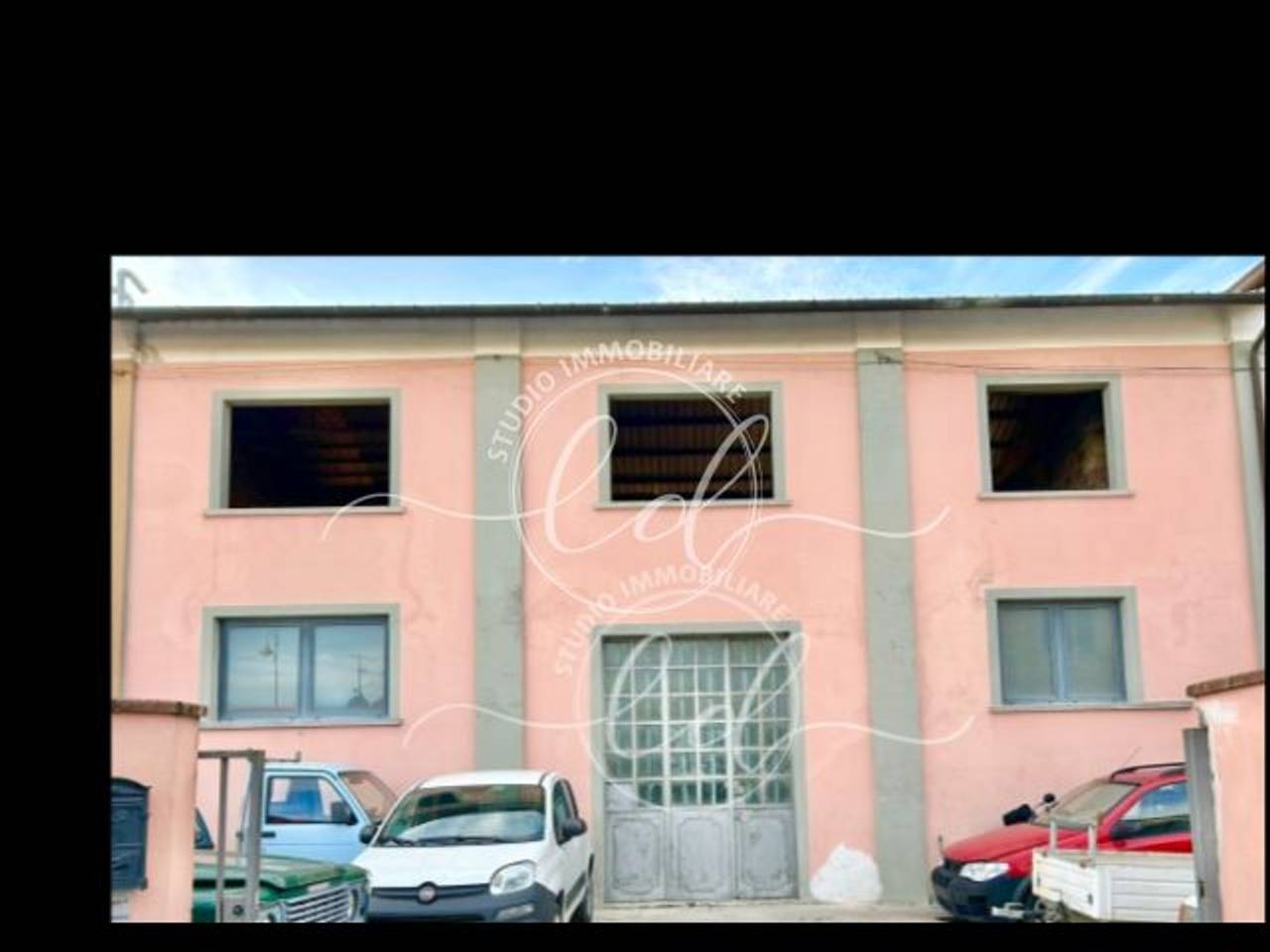 casa indipendente in vendita a Pietrasanta in zona Osterietta