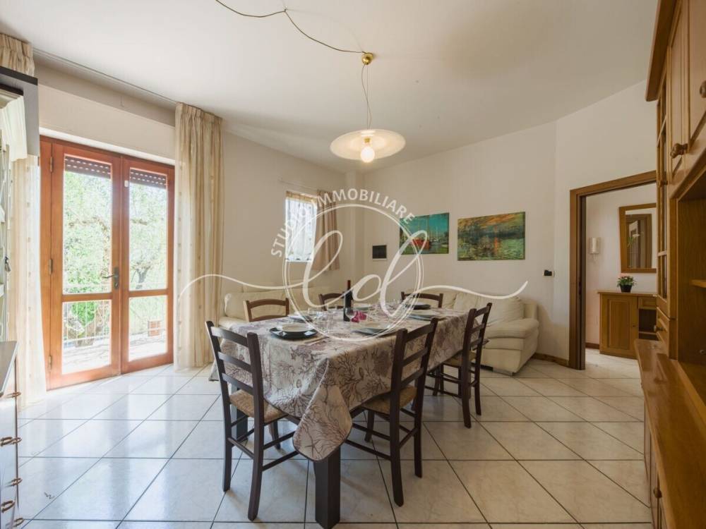 appartamento in vendita a Pietrasanta in zona Focette