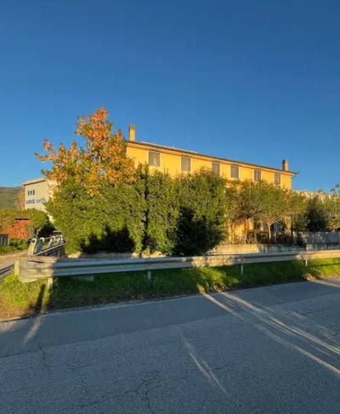 casa indipendente in vendita a Pietrasanta