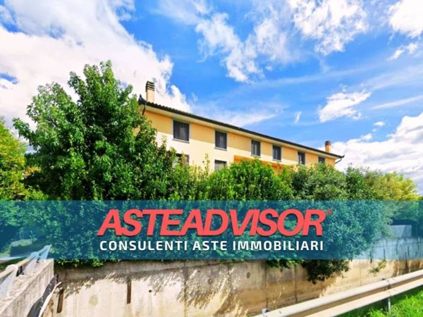 casa indipendente in vendita a Pietrasanta