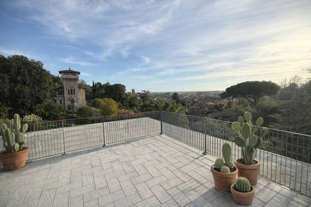 appartamento in vendita a Pietrasanta