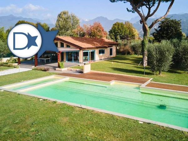 casa indipendente in vendita a Pietrasanta