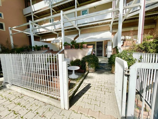 appartamento in vendita a Pietrasanta in zona Marina di Pietrasanta