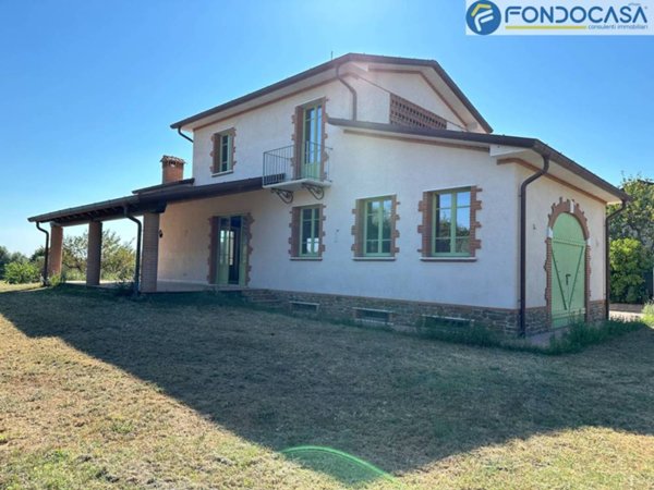 casa indipendente in vendita a Pietrasanta