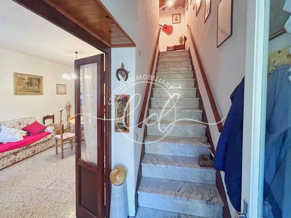 casa indipendente in vendita a Pietrasanta
