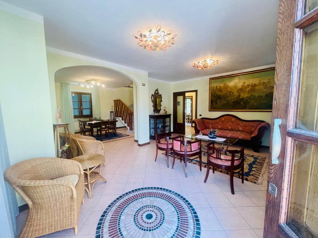 casa indipendente in vendita a Pietrasanta in zona Marina di Pietrasanta