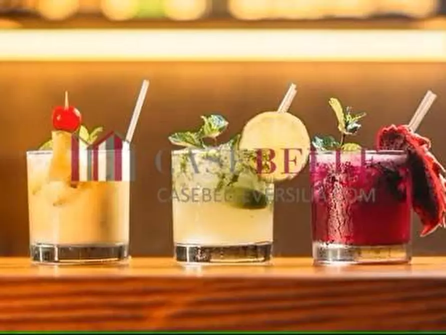 negozio in vendita a Pietrasanta in zona Marina di Pietrasanta