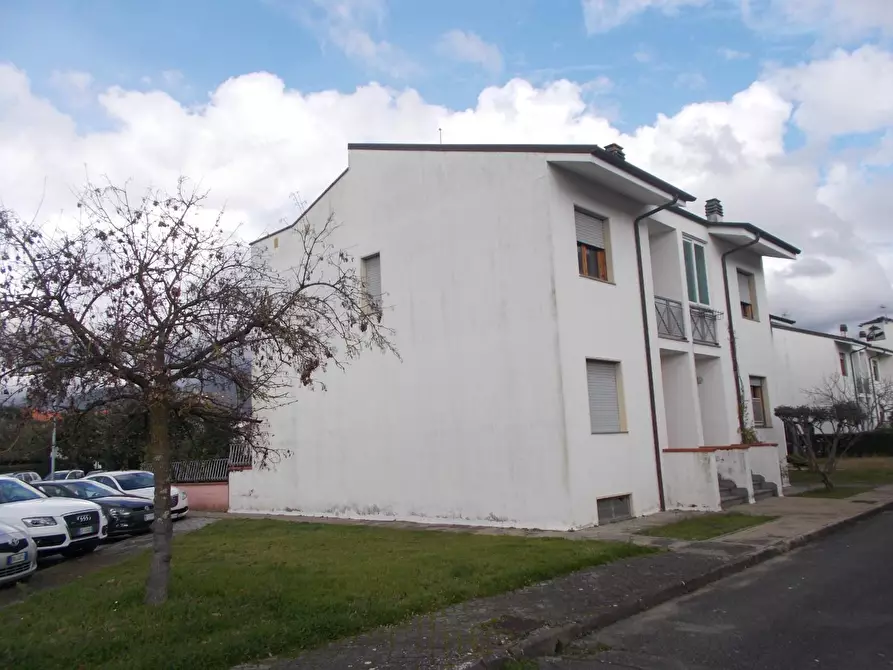 casa indipendente in vendita a Pietrasanta in zona Marina di Pietrasanta