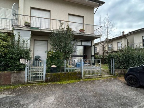 casa indipendente in vendita a Pietrasanta