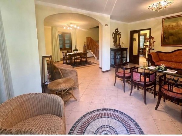 casa indipendente in vendita a Pietrasanta in zona Focette