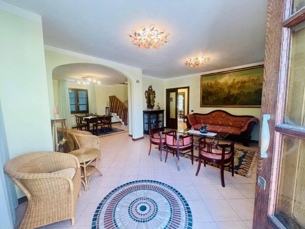 casa indipendente in vendita a Pietrasanta in zona Focette