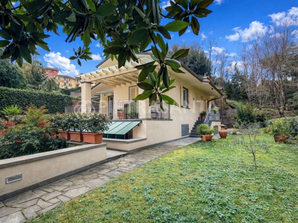 casa indipendente in vendita a Pietrasanta