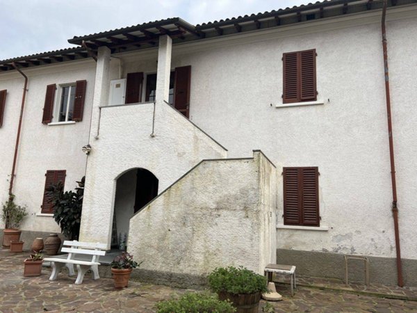 casa indipendente in vendita a Pietrasanta