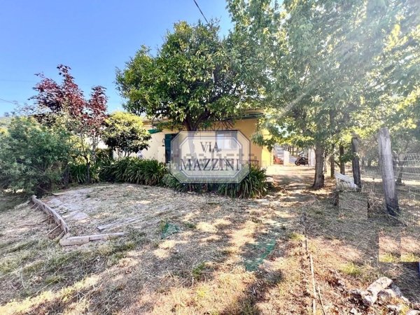 casa indipendente in vendita a Pietrasanta