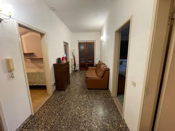 casa indipendente in vendita a Pietrasanta in zona Strettoia