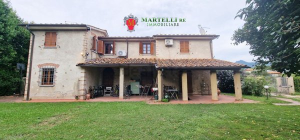 casa indipendente in vendita a Pietrasanta