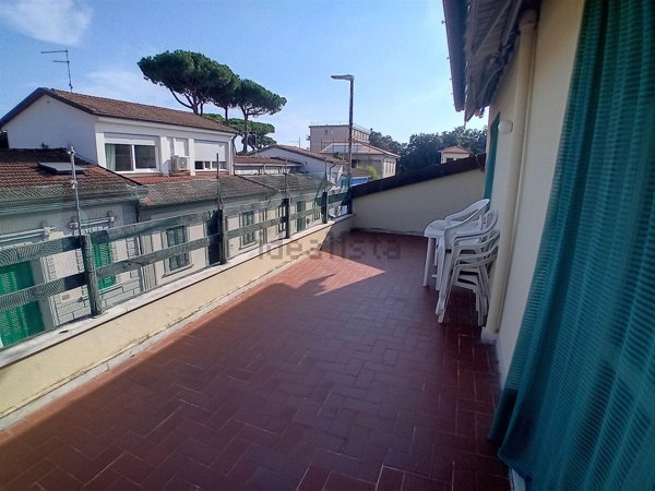 appartamento in vendita a Pietrasanta in zona Motrone