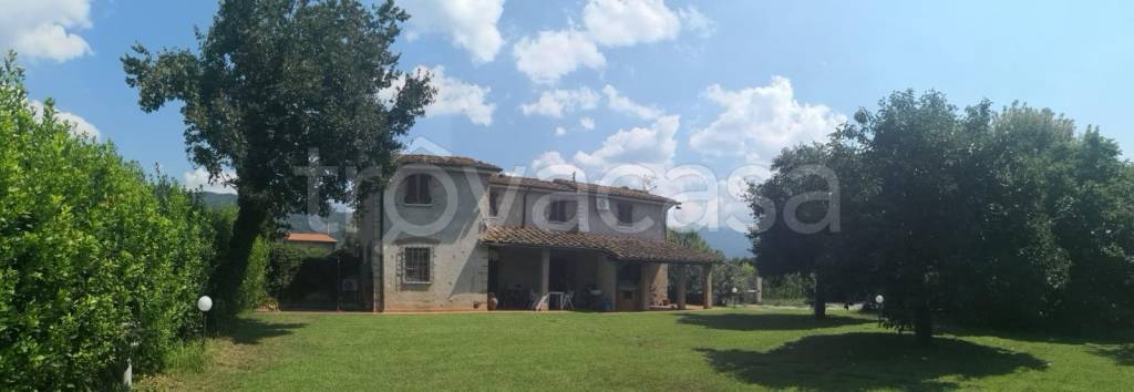 casa indipendente in vendita a Pietrasanta