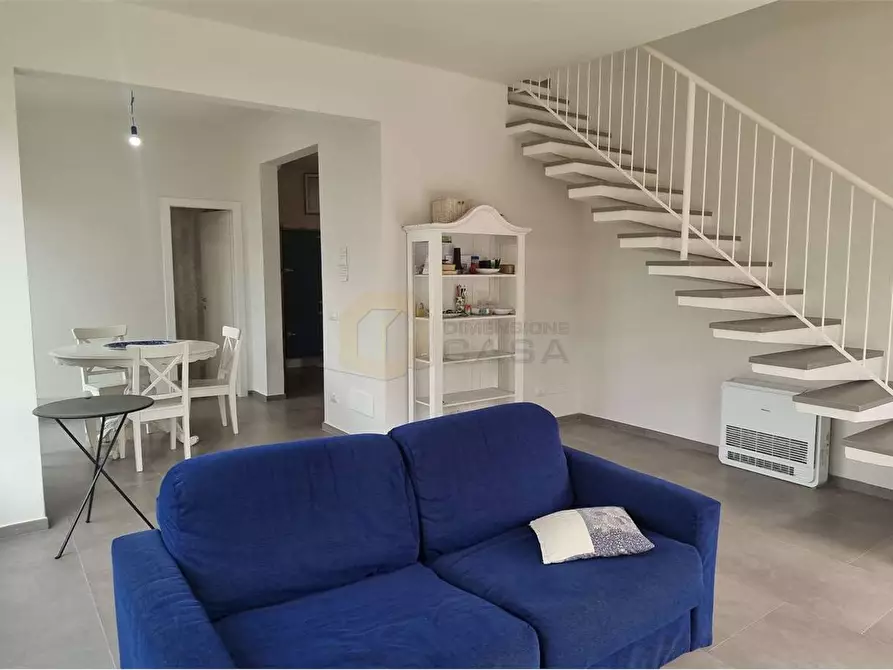 casa indipendente in vendita a Pietrasanta in zona Tonfano