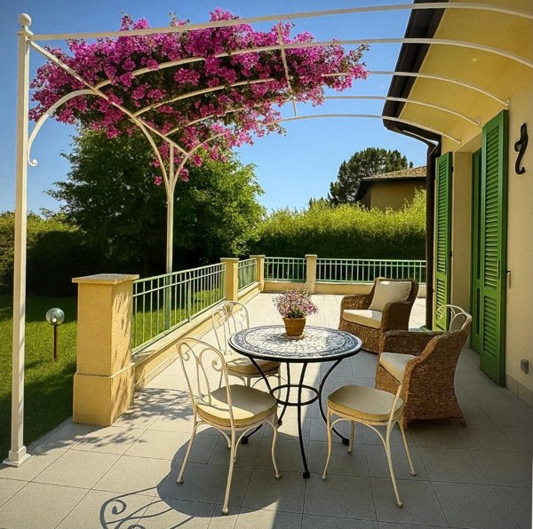 casa indipendente in vendita a Pietrasanta in zona Marina di Pietrasanta