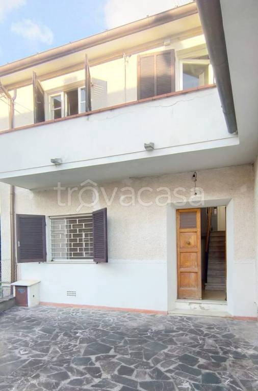 casa indipendente in vendita a Pietrasanta
