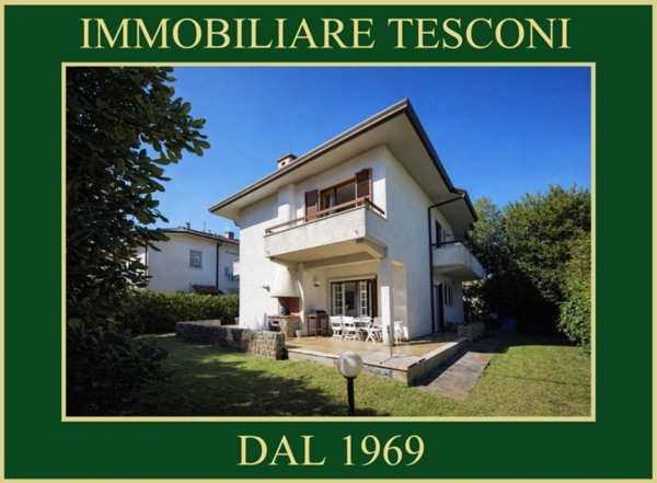 casa indipendente in vendita a Pietrasanta in zona Marina di Pietrasanta