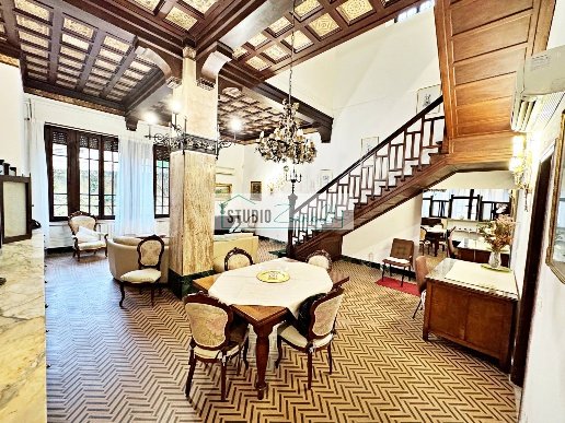 casa indipendente in vendita a Pietrasanta in zona Capriglia