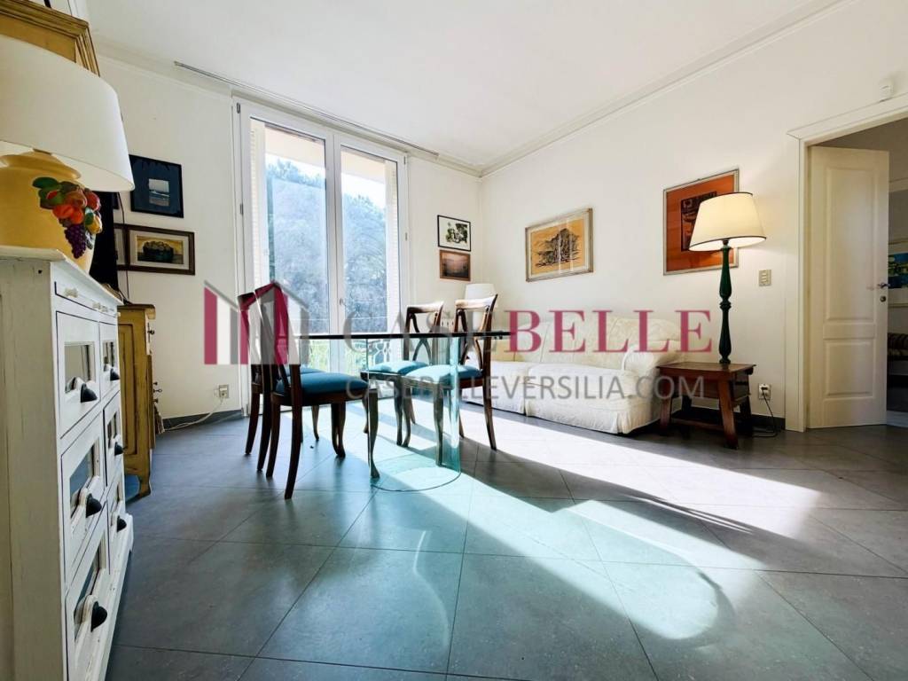 appartamento in vendita a Pietrasanta in zona Tonfano