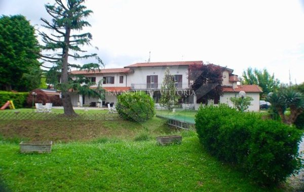 casa indipendente in vendita a Pietrasanta