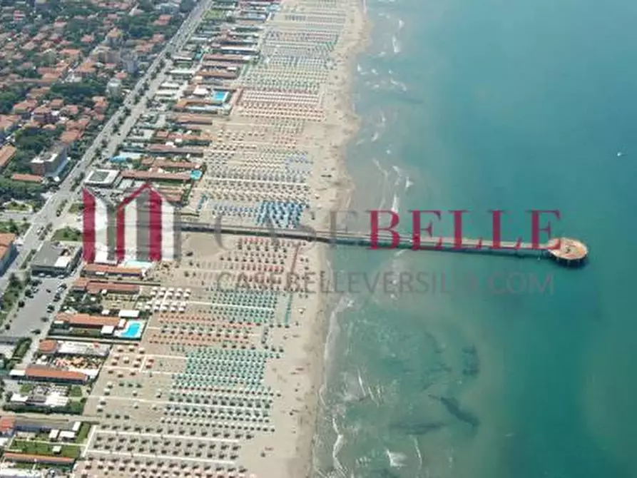 trivano in vendita a Pietrasanta in zona Tonfano