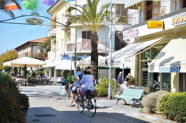 casa indipendente in vendita a Pietrasanta in zona Motrone