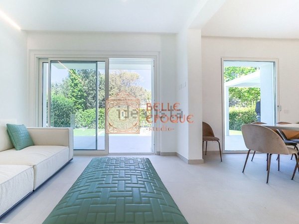 casa indipendente in vendita a Pietrasanta in zona Fiumetto