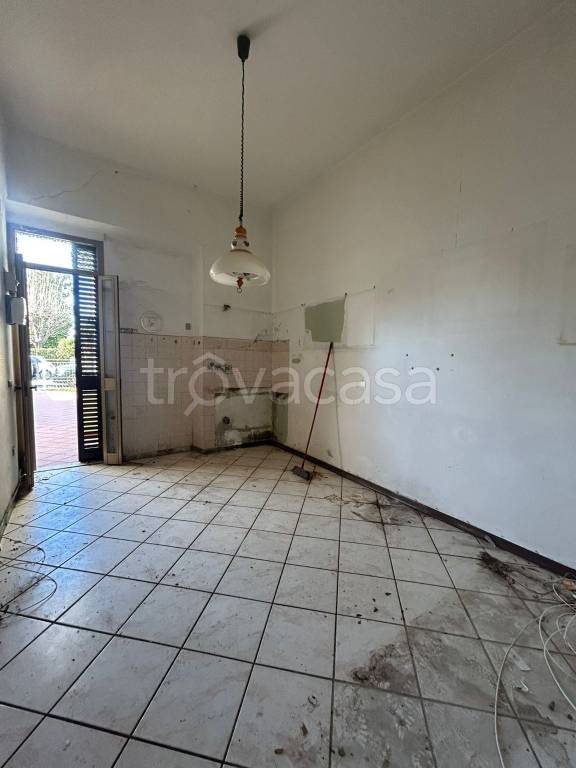 appartamento in vendita a Pietrasanta in zona Tonfano