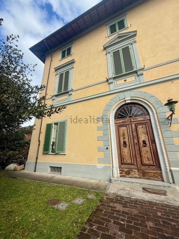 appartamento in vendita a Pietrasanta