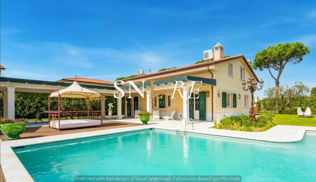 casa indipendente in vendita a Pietrasanta