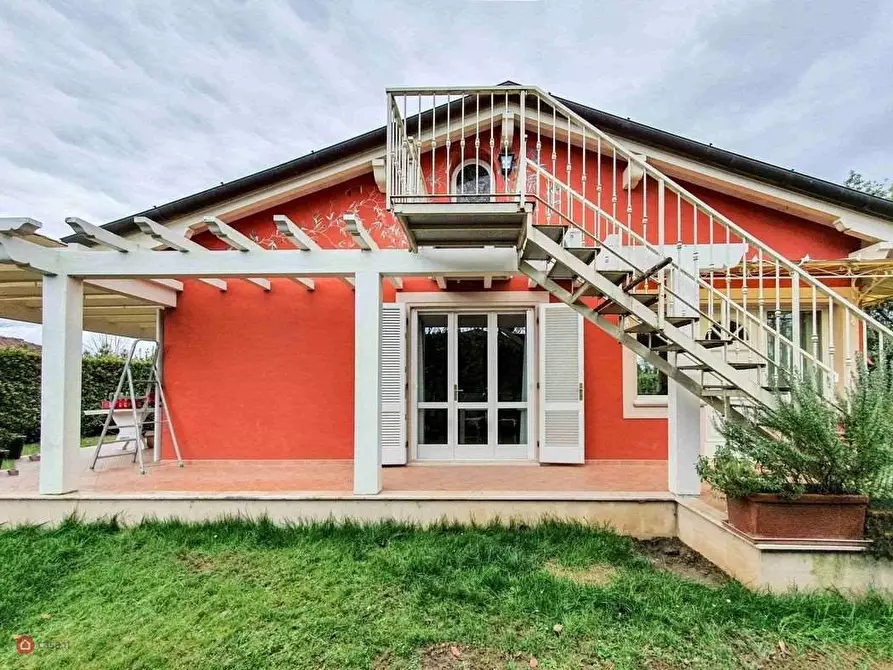 casa indipendente in vendita a Pietrasanta