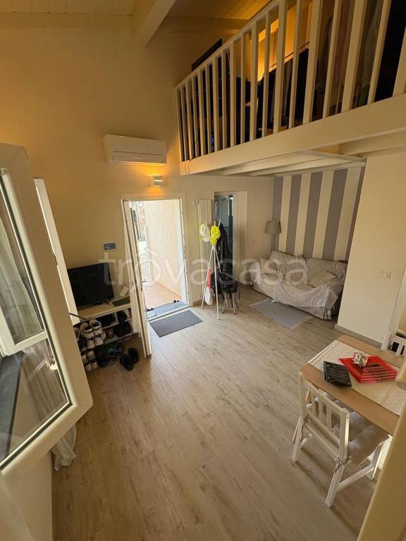 casa indipendente in vendita a Pietrasanta in zona Pozzodonico