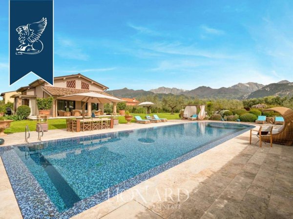 casa indipendente in vendita a Pietrasanta