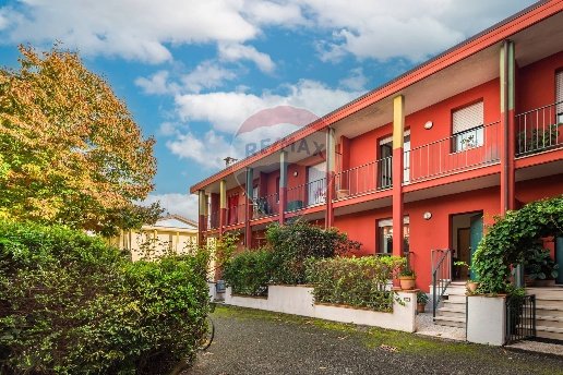 casa indipendente in vendita a Pietrasanta in zona Vallecchia