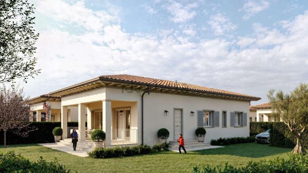 casa indipendente in vendita a Pietrasanta