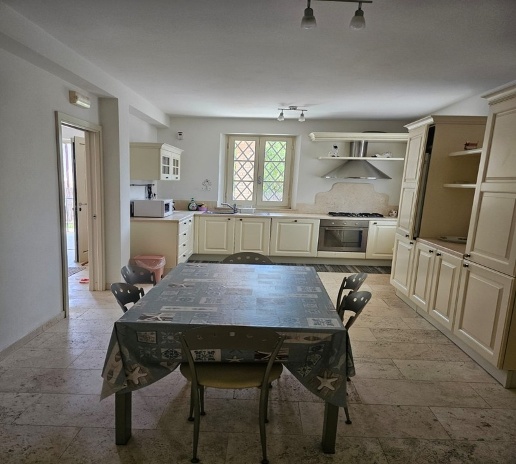 casa indipendente in vendita a Pietrasanta