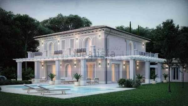 casa indipendente in vendita a Pietrasanta in zona Marina di Pietrasanta