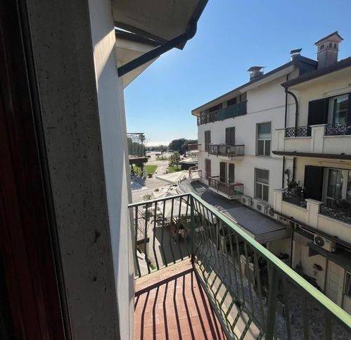 appartamento in vendita a Pietrasanta