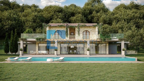 casa indipendente in vendita a Pietrasanta in zona Vallecchia