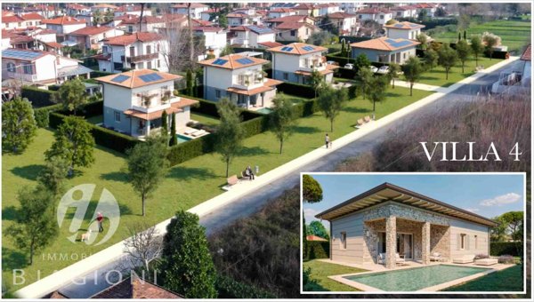casa indipendente in vendita a Pietrasanta in zona Tonfano